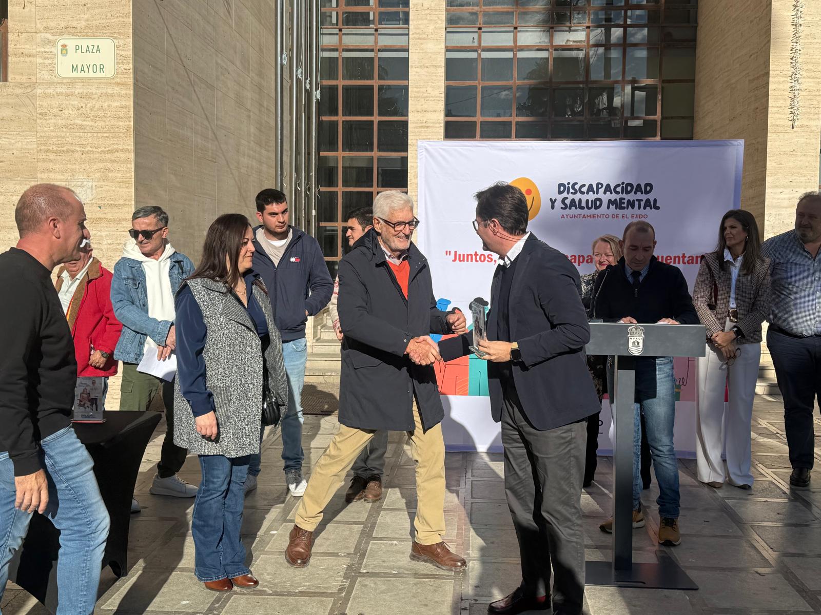 El Ayuntamiento de El Ejido reconoce a Almagro Nature por su compromiso con las personas con discapacidad